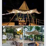 Luxury tent Glamping Nad Meandry