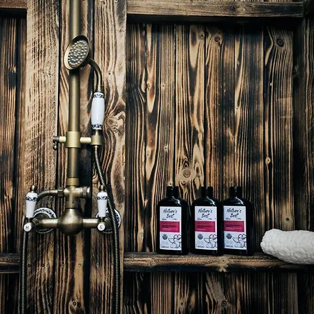 Campo de lujo Glamping Nad Meandry