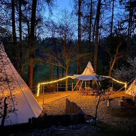 Glamping Nad Meandry Unhost