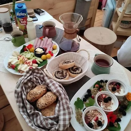 Glamping Nad Meandry * Unhost